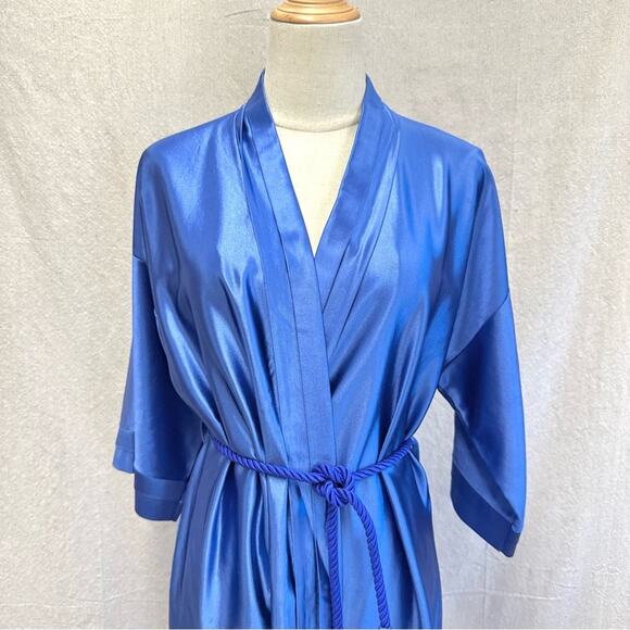 Val Mode vintage 70s blue satin maxi length robe with cord rope tie belt Small - Picture 12 of 16